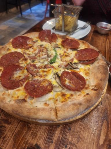 عکس کافه رستوران ایتالیایی کازامیا