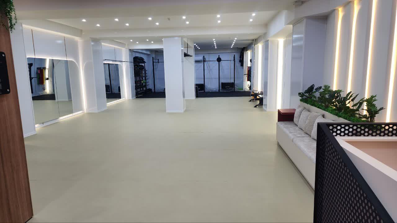 عکس باشگاه ورزشی رز آزادی 