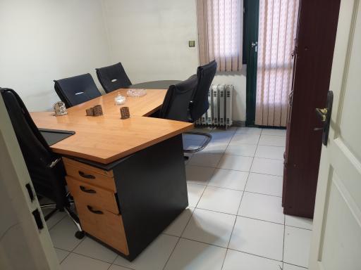 عکس دفتر وکالت مهرداد رحمانی