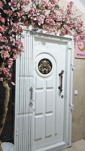 عکس مزون آی‌ بن