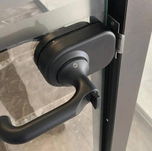 عکس خدمات شیشه دنیوی 