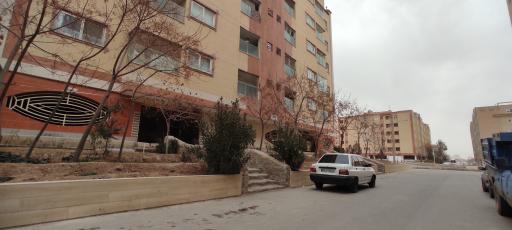 عکس مجتمع مسکونی پردیسان