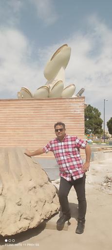 عکس میدان پسته