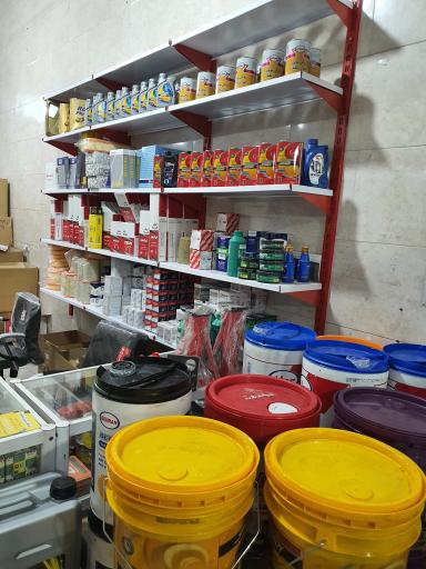 عکس فروشگاه روغن موتور بهروز