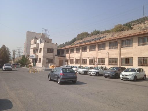 عکس دانشکده مدیریت و اقتصاد