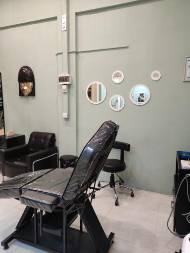 عکس کلینیک زیبایی آراد