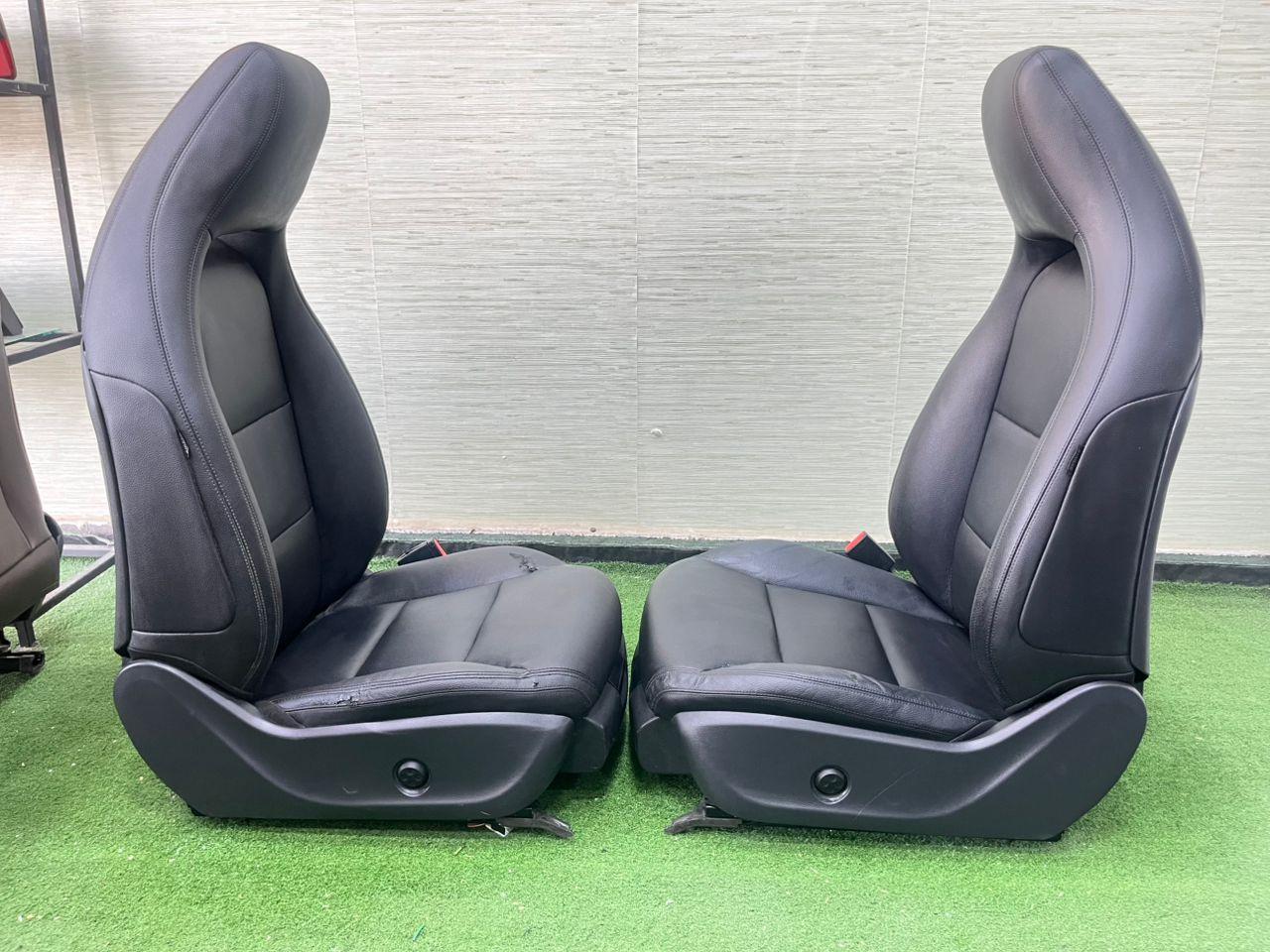 عکس صندلی استوک اصفهان