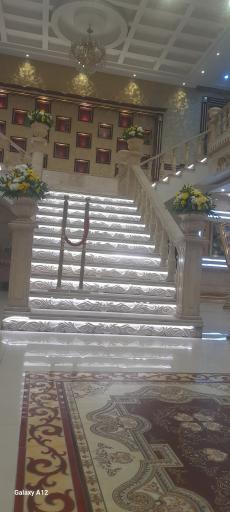 عکس تالار قصر مجلل طلایی