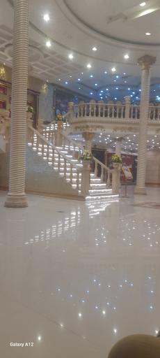 عکس تالار قصر مجلل طلایی