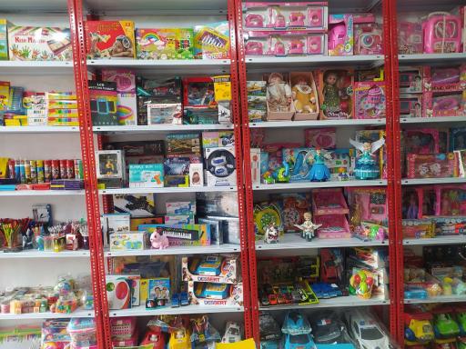 اسباب بازی فروشی و لوازم التحریر رنگین کمان