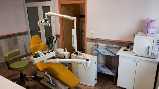عکس کلینیک دندانپزشکی سرافرازان