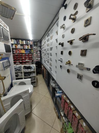 عکس فروشگاه دهقان یراق