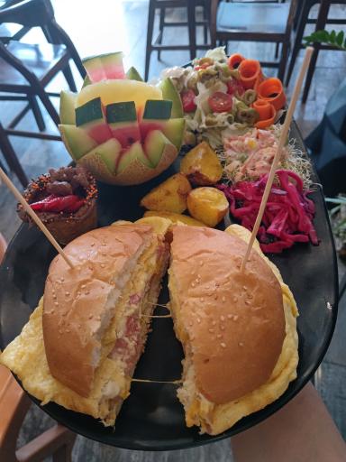 عکس کافه مون 6300