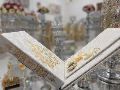 عکس دفتر ازدواج ۱۳۹ و طلاق ۱۶۰( سالن موسم عشق)