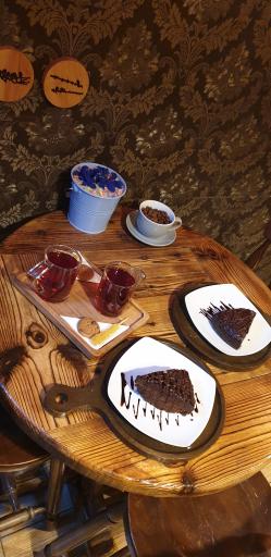 عکس کافه مون