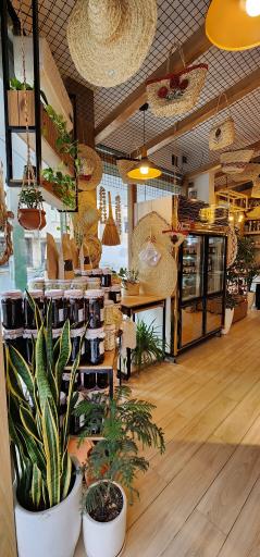 عکس سبزیجات و ترشیجات مارجان