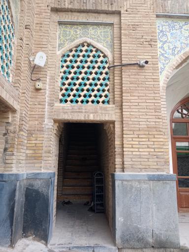 عکس مدرسه علمیه عباس قلی خان