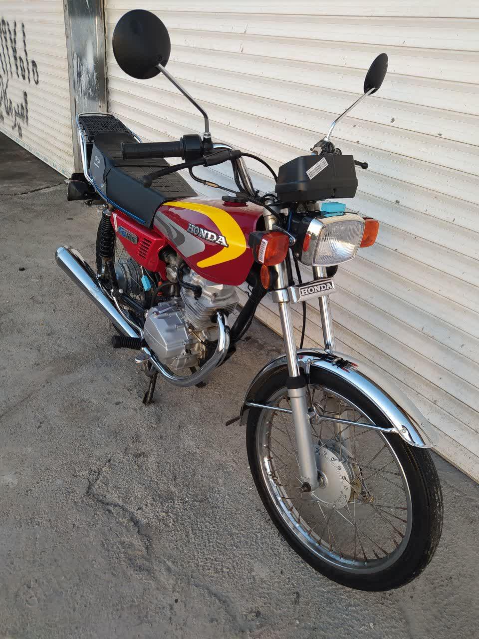 عکس پیشرو موتور