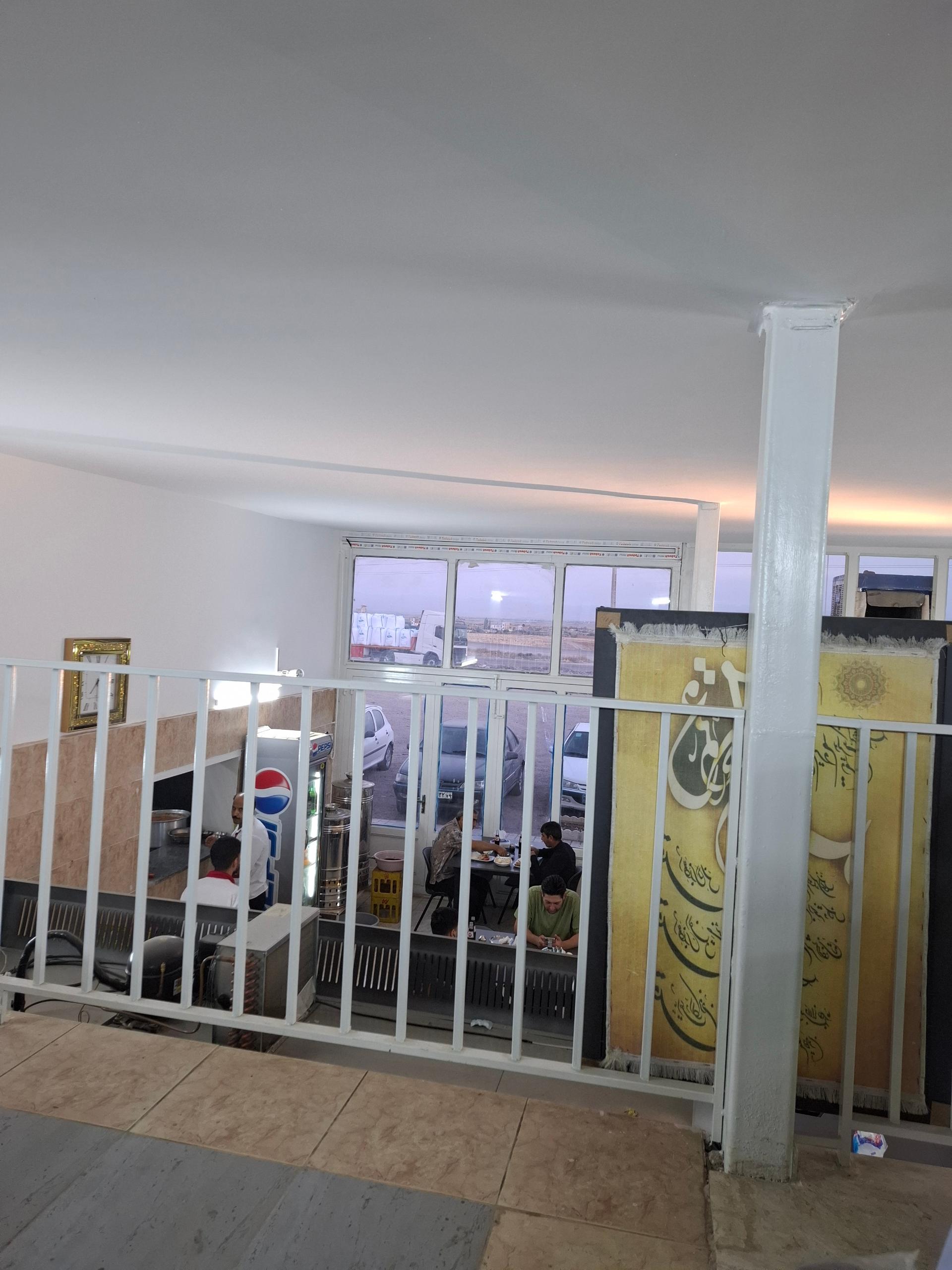 عکس رستوران ایران ترانزیت