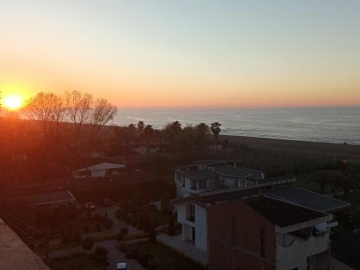 عکس پلاژ ساحلی خانوادگی 