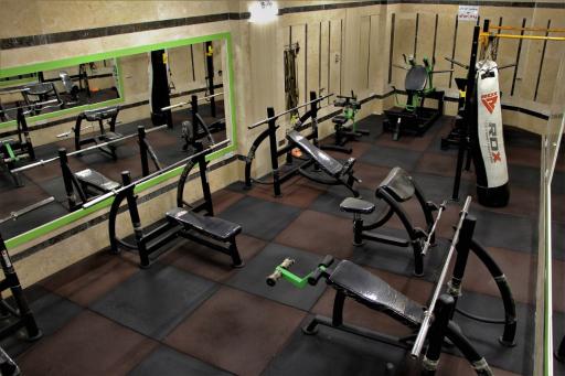 عکس باشگاه بدنسازی نوین تن شعبه ۲