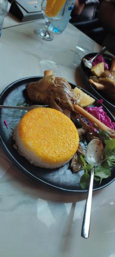 عکس رستوران کوه نور کیش