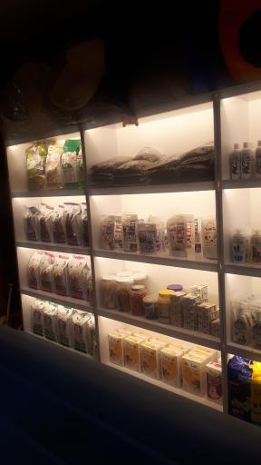 عکس پت شاپ pinky paw