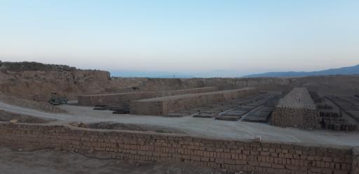 عکس کارخانه آجر ماشینی قوچان حسین خانی مزرجی