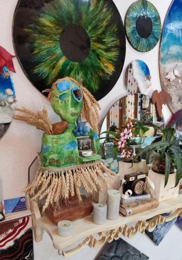 عکس نقش خانه فروغ