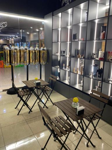 عکس کافه فروشگاه آقای دیمو