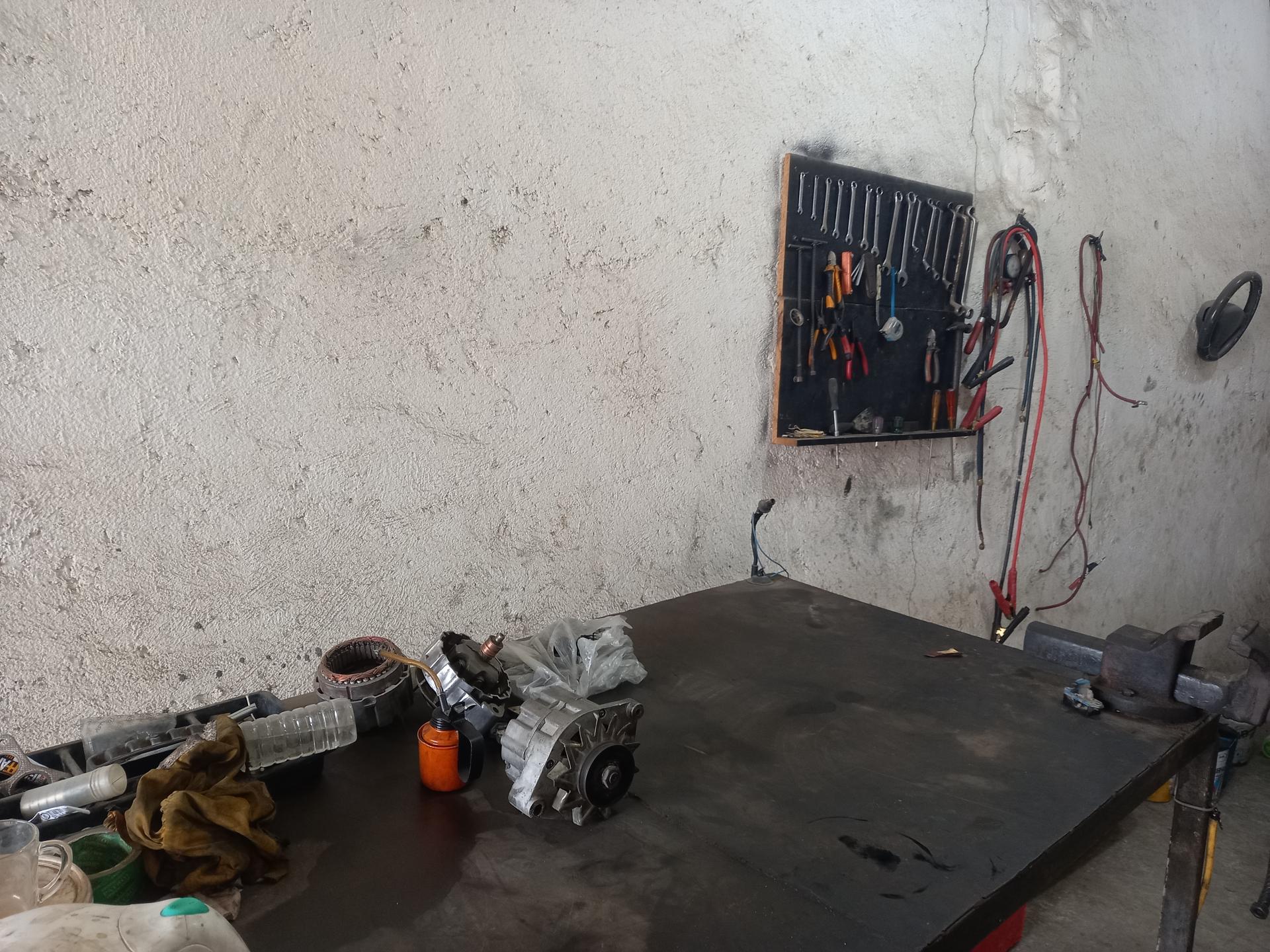 عکس باتری سازی ماشین سنگین حمید