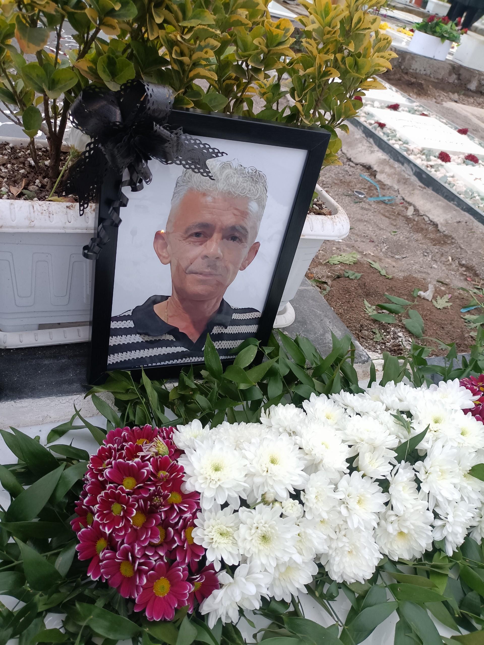 عکس مزار غلامرضا غلامی