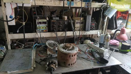 عکس برق و صنعت مهندس