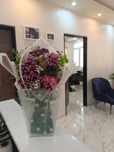 عکس کلینیک پوست آبان 