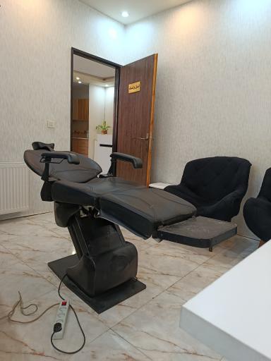 عکس کلینیک پوست آبان 