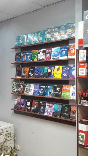 عکس کافی نت رئوس