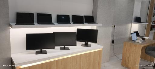 عکس بندرلپتاپ