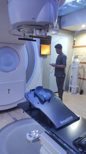 عکس مرکز رادیوتراپی آسیا