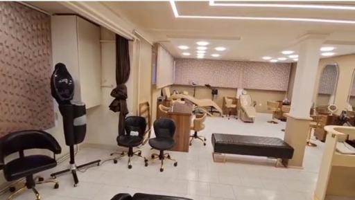 عکس سالن زیبایی مانا