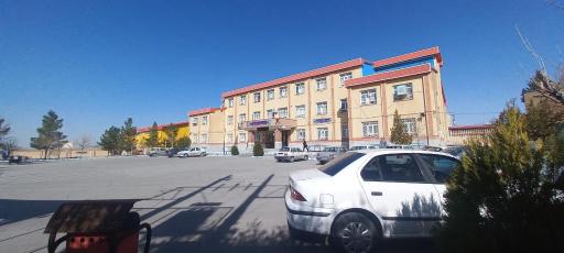 عکس دبیرستان تیزهوشان شهید بهشتی