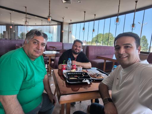 عکس رستوران بزرگ محرم