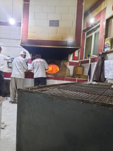 عکس نانوایی لواش عمو عزیز