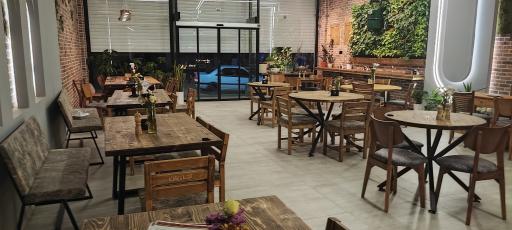 عکس کافه رستوران امیران