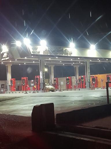 عکس پمپ بنزین نیایش