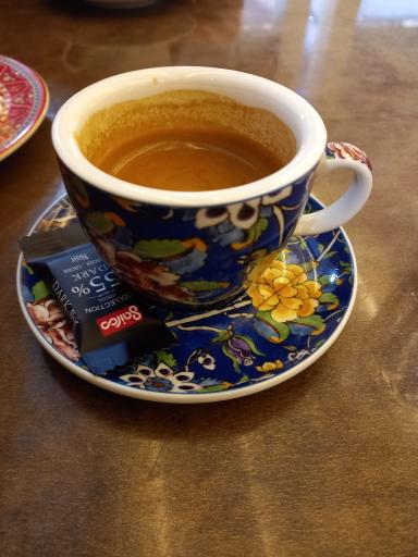 عکس کافه پاییز ۸۱ (شعبه سنگ فرش)