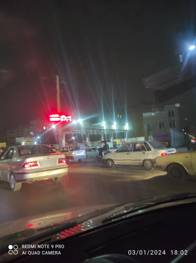 عکس پمپ بنزین نیایش