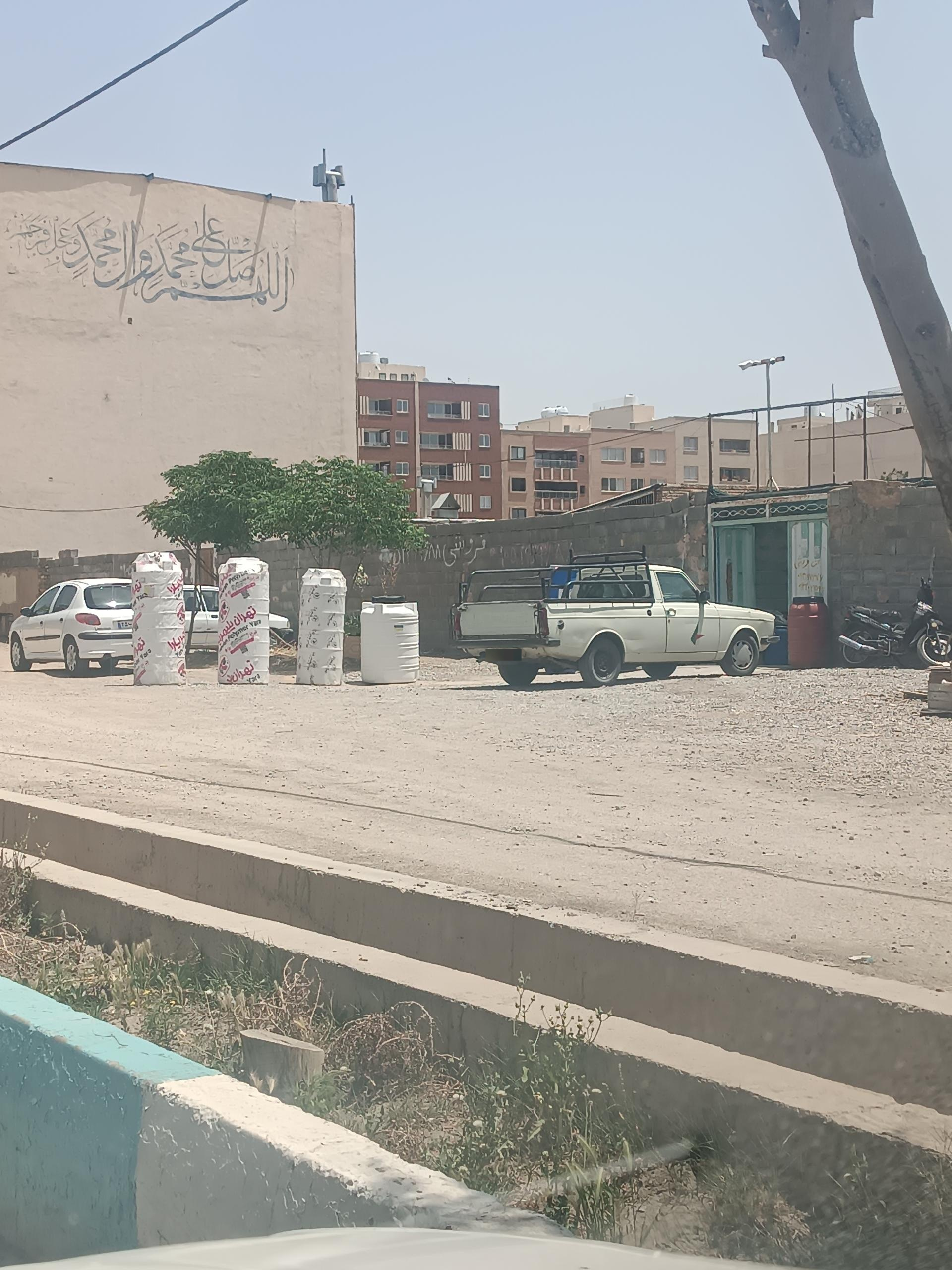 عکس فروشگاه مخزن آب