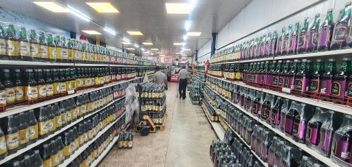 عکس فروشگاه عرضه مستقیم محصولات شرکت بهنوش