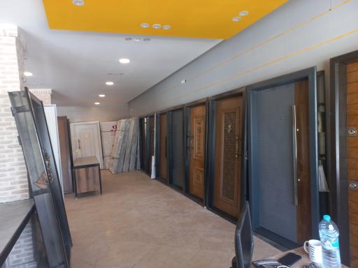 سرای درب ایرانی