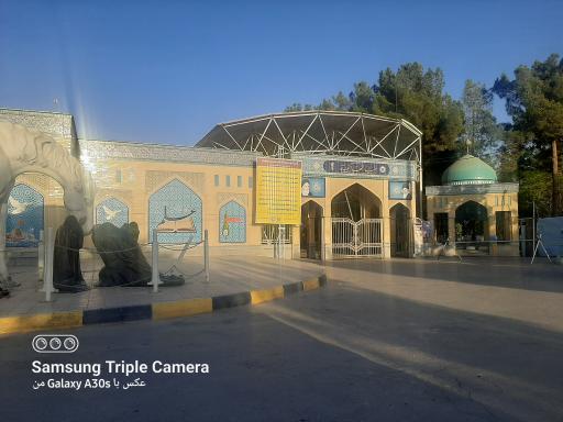 عکس گلزار شهدا نجف آباد